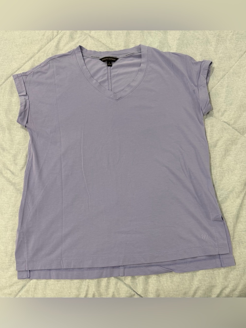 Banana Republic V-Neck Short Sleeve Top